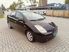 Toyota Prius - 1.5 VVT-i