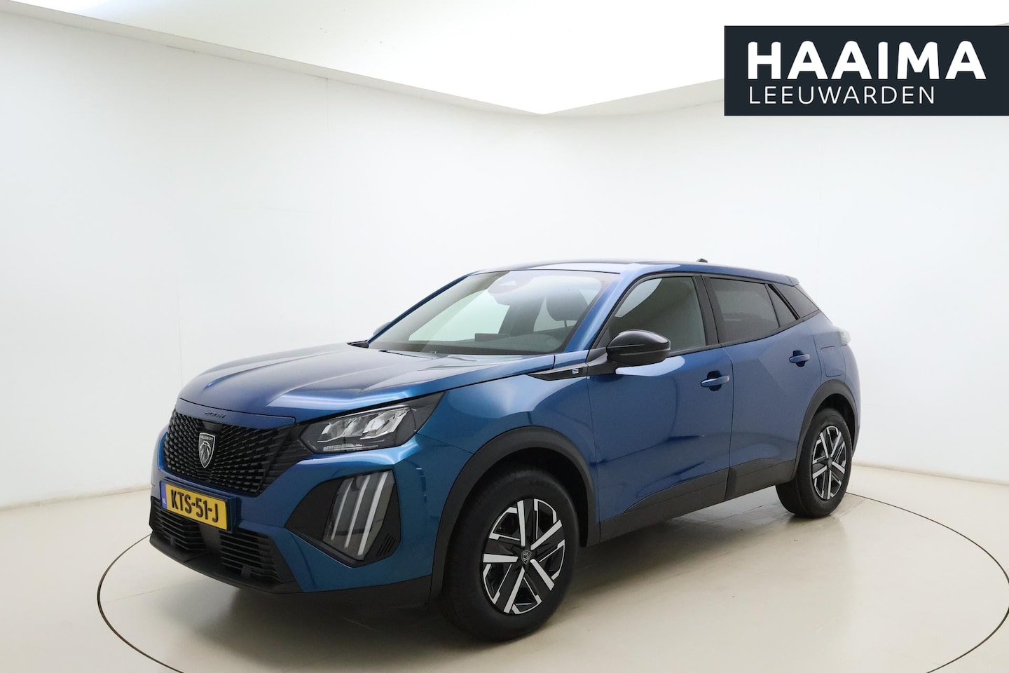 Peugeot e-2008 - EV Business 54 kWh | NIEUWE VOORRAAD | 156PK | AUTOMAAT | 406KM WTLP | Camera Achter | Dra - AutoWereld.nl