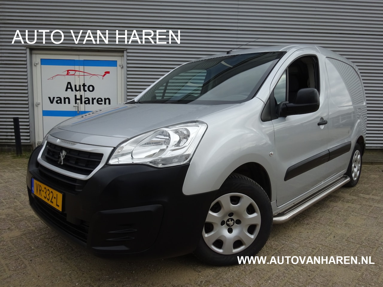 Peugeot Partner - 120 1.6 HDi 90PK TREKHAAK AIRCO RADIO CD ALL SEASONBANDEN - AutoWereld.nl