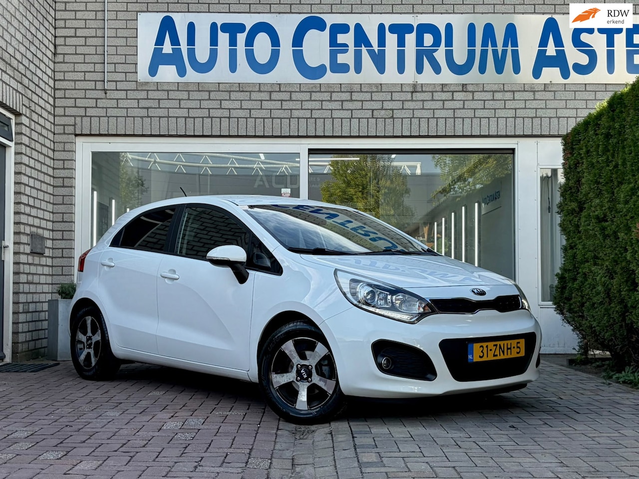 Kia Rio - 1.2 CVVT Design Edition 1.2 CVVT Design Edition - AutoWereld.nl