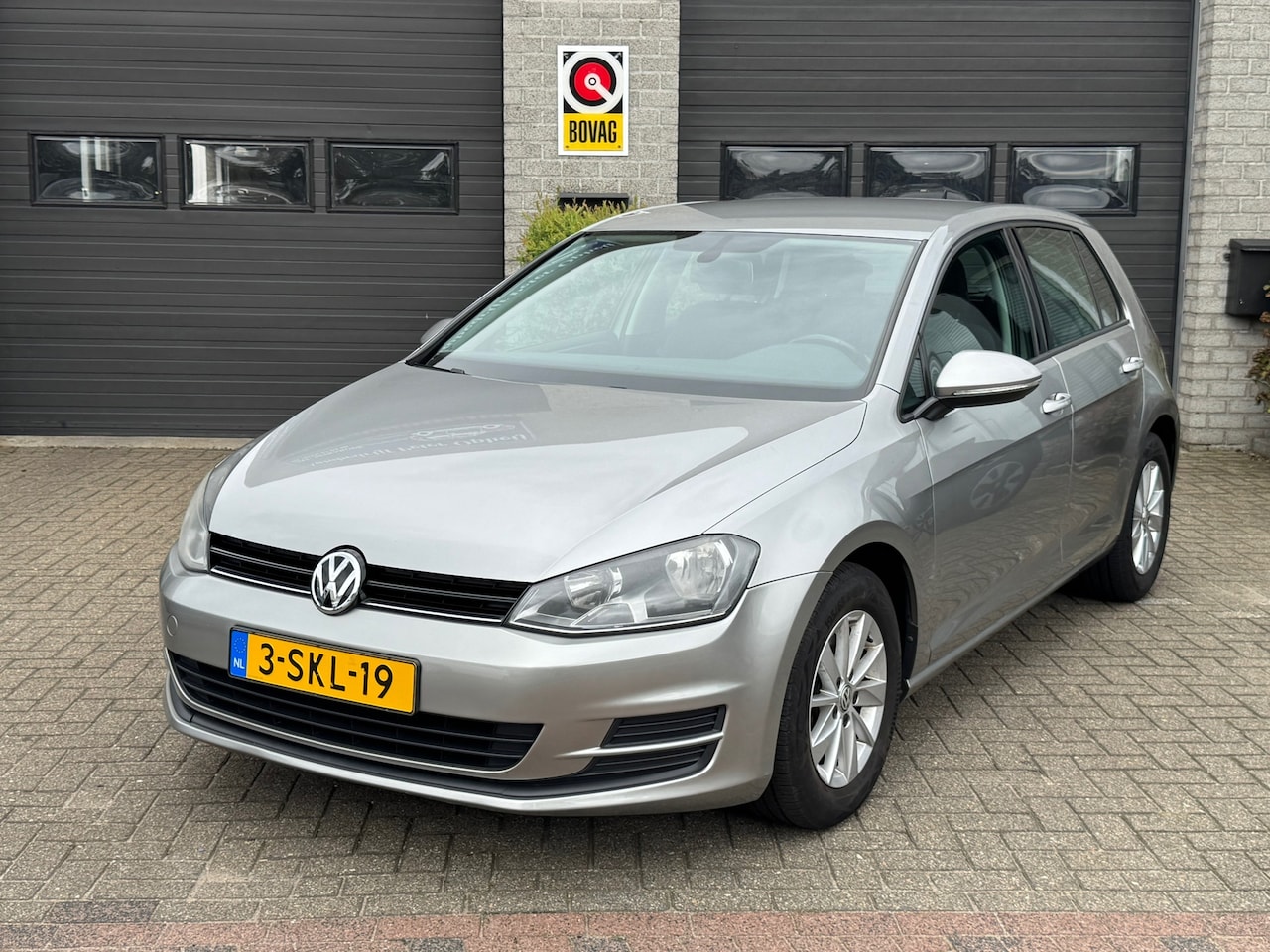 Volkswagen Golf - 1.2 TSI Comfortline *LM velgen*Garantie* - AutoWereld.nl