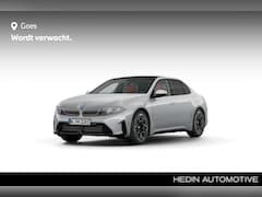 BMW i3 - 50 xDrive First Edition | M Sportpakket | Trekhaak | Panoramadak | Driving Assistant Prof.
