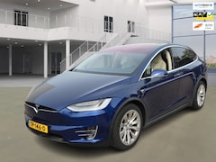 Tesla Model X - 75D Base 7p