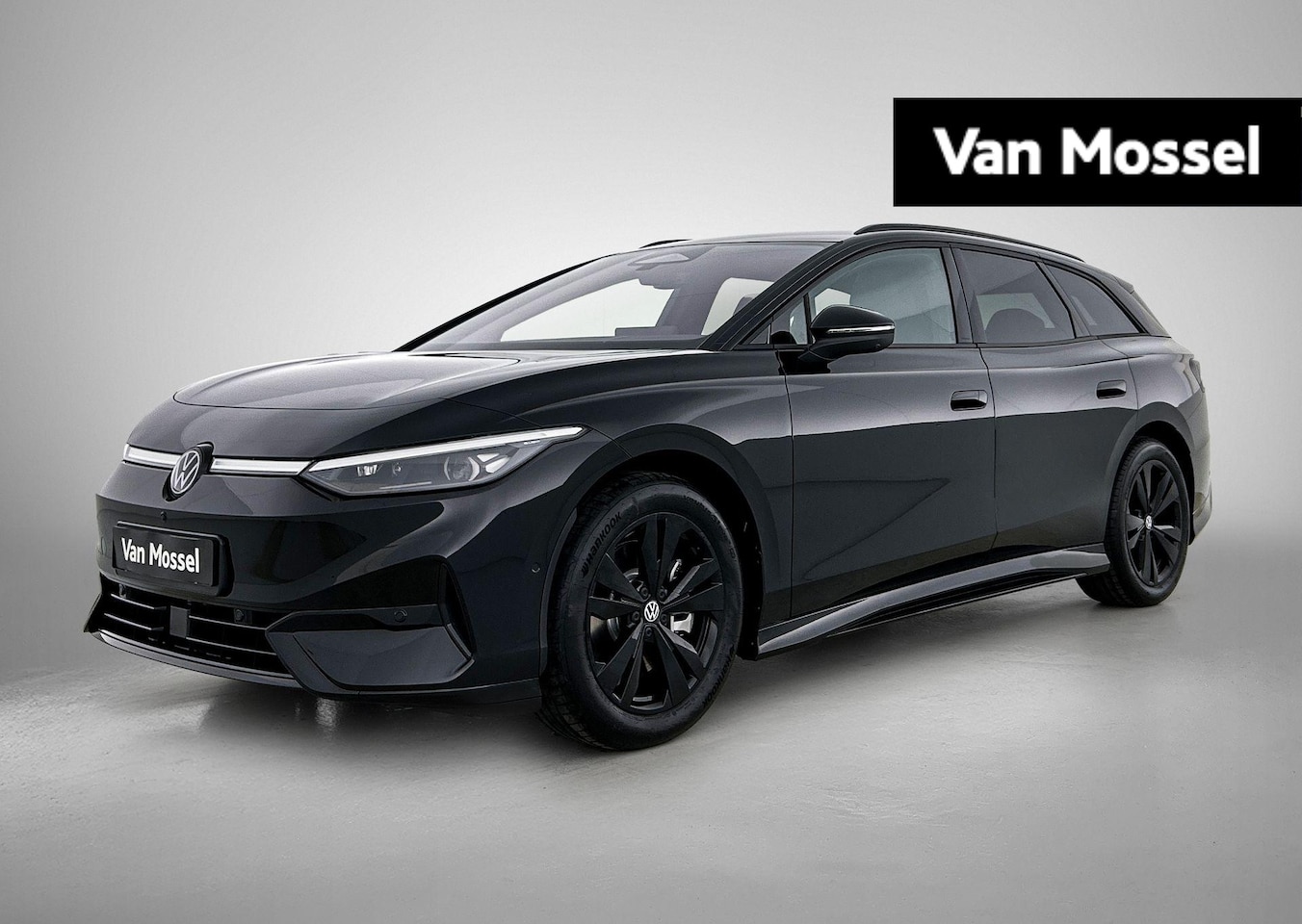 Volkswagen ID.7 Tourer - Limited Edition Plus 77 kWh 286pk | Trekhaak inklapbaar | Camera | Apple Carplay | Android - AutoWereld.nl