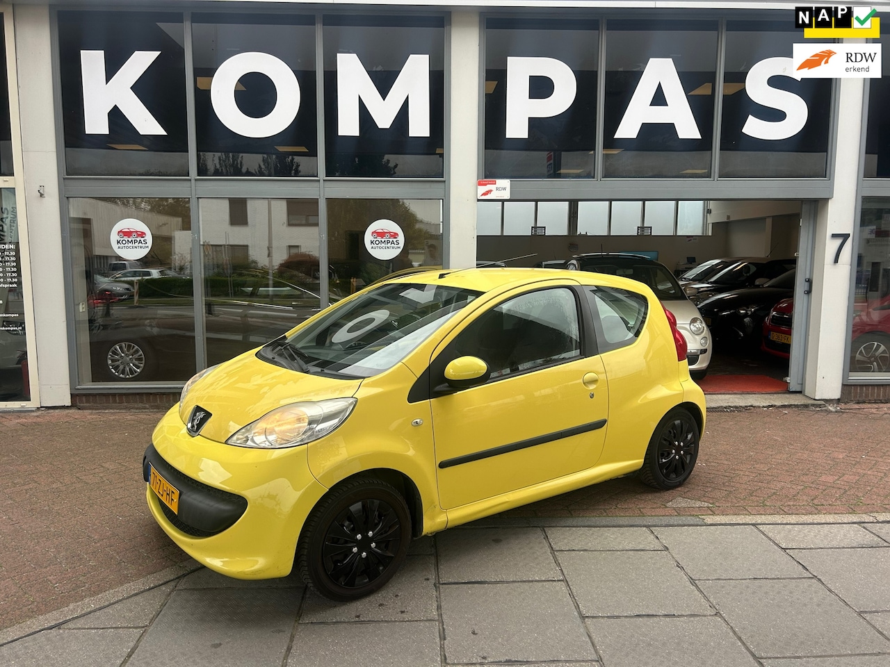 Peugeot 107 - 1.0-12V XS |NAP|AIRCO|APK2027|EL.Ramen - AutoWereld.nl