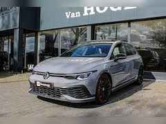 Volkswagen Golf - 2.0TSI GTI CLUBSPORT PANO NAVI H&K AKRAPOVIC