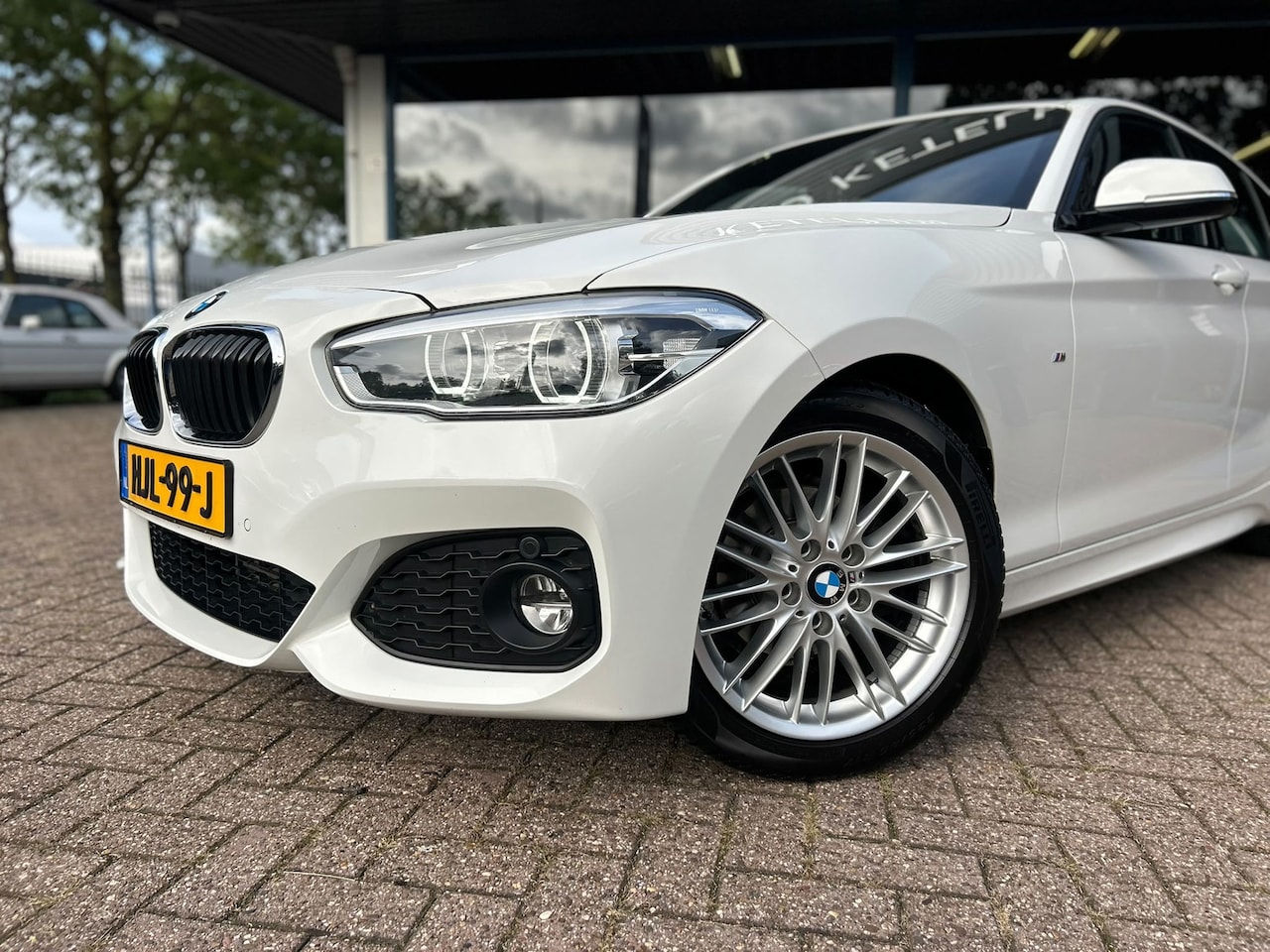BMW 1-serie - 118i Edition Sport Line Shadow High Executive| M Pakket| Leer | Groot scherm!