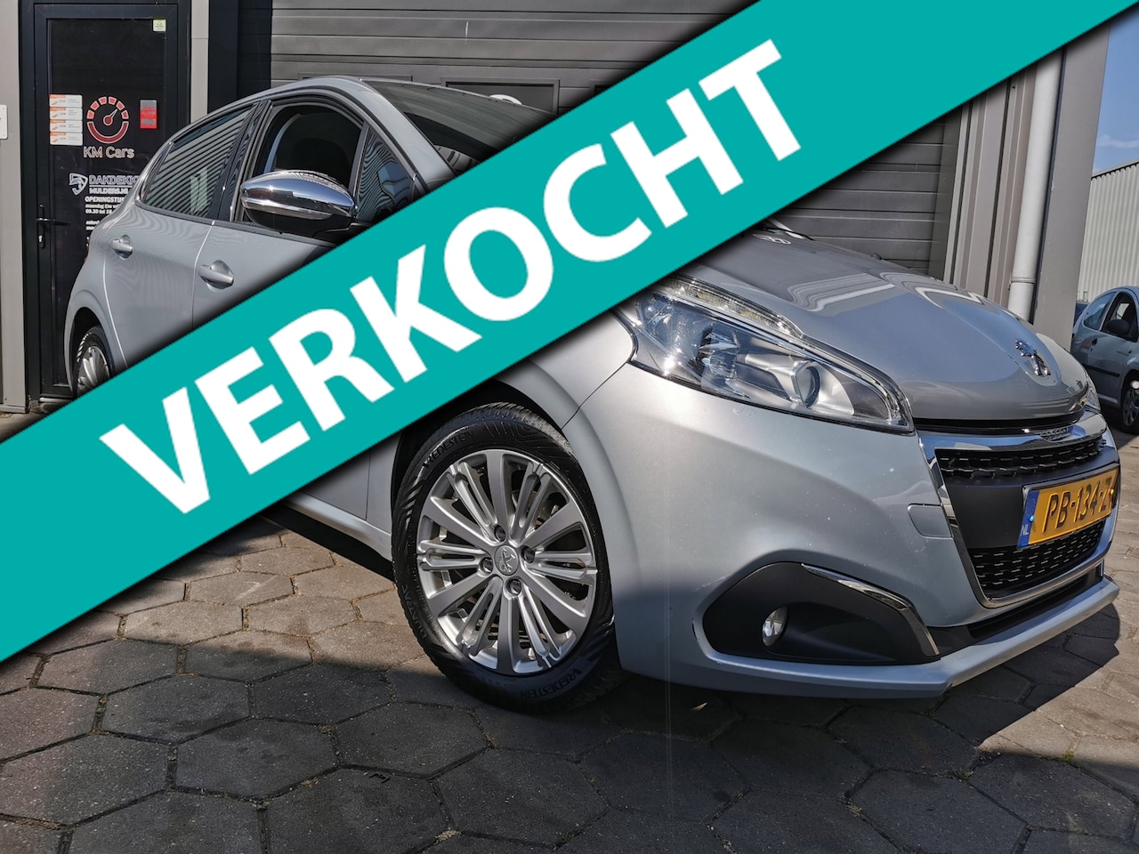 Peugeot 208 - 1.2 PureTech Allure - Automaat - Navi - Airco/Clima - - AutoWereld.nl