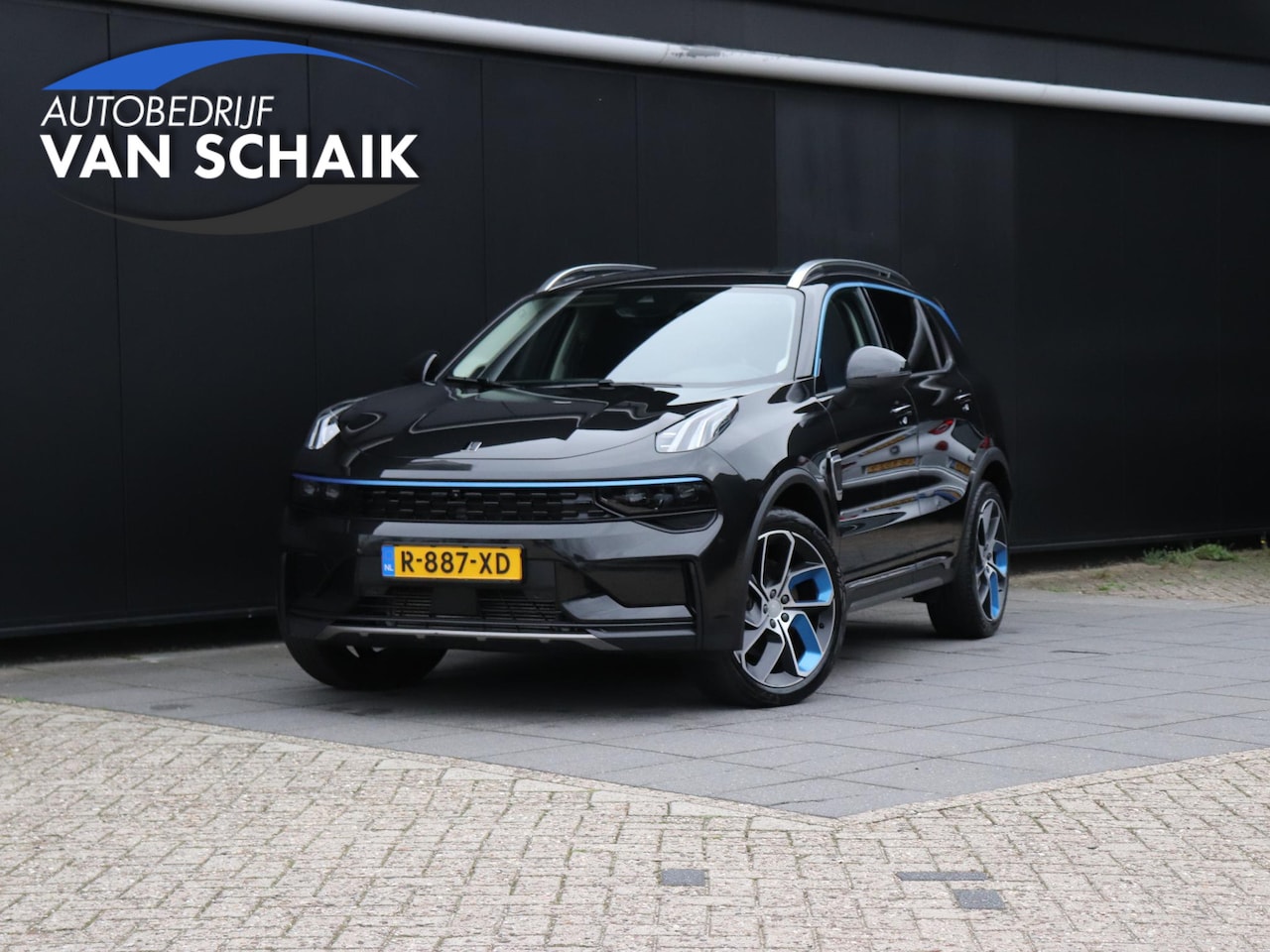 Lynk & Co 01 - 1.5 | PANO-DAK | MEMORY | 360° CAMERA | INFINITY AUDIO | STOELVERW. | APPLE CARPLAY | CRUI - AutoWereld.nl
