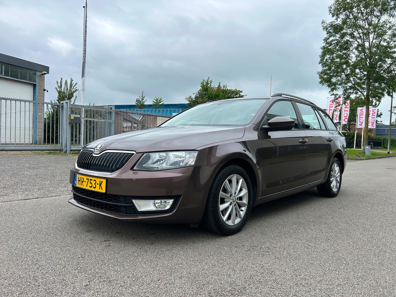 Skoda Octavia Combi - 1.4 TSI Greentech Ambition Businessline 1.4 TSI Greentech Ambition Businessline - AutoWereld.nl