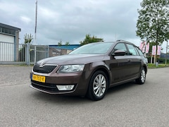 Skoda Octavia Combi - 1.4 TSI Greentech Ambition Businessline