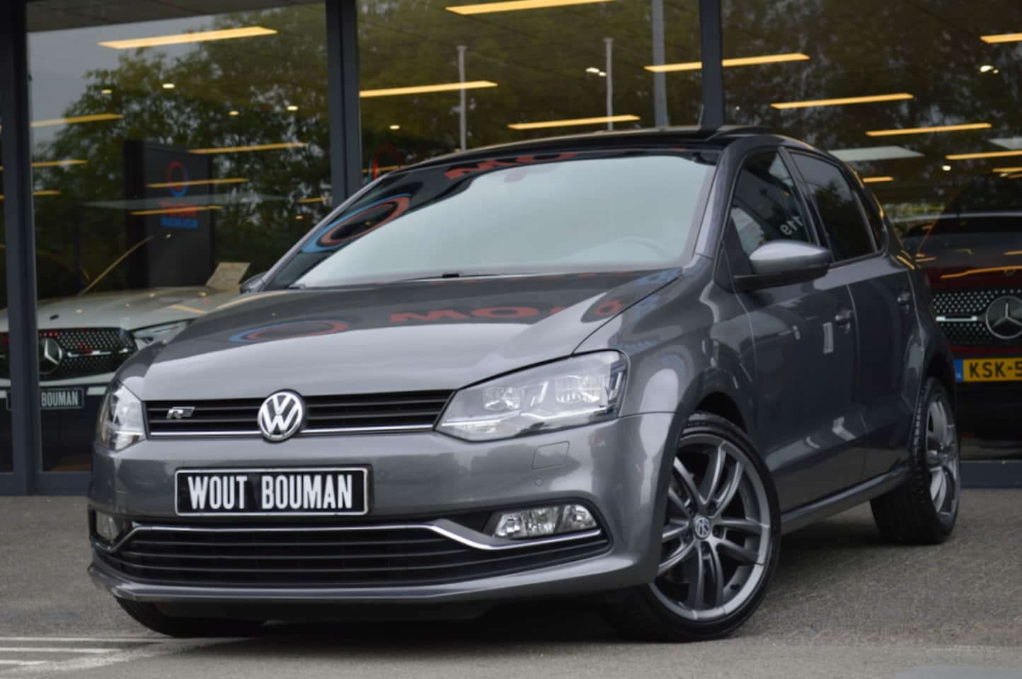 Volkswagen Polo - 1.2 TSI R-Line Led Panorama Clima Camera Cruise Pdc - AutoWereld.nl
