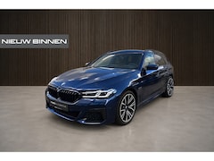BMW 5-serie Touring - 530e xDrive Business Edition Plus M Sport | Panoramadak | Stoelverwarming | Stuurverwarmin