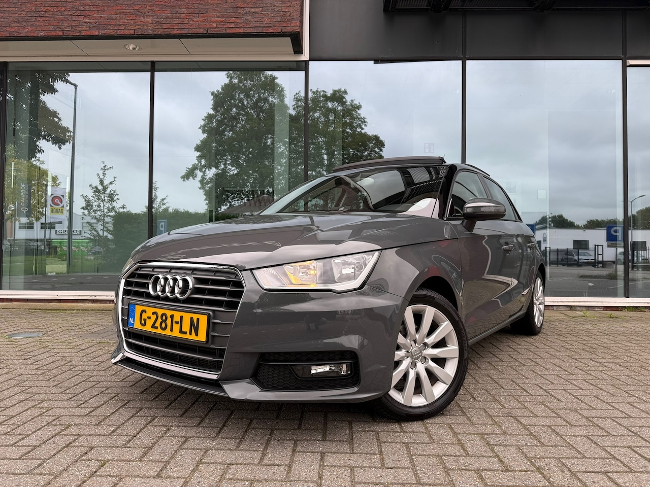 Audi A1 Sportback - 1.0 TFSI Advance Sport - Pano/Schuifdak - Navi - Half Leder - AutoWereld.nl