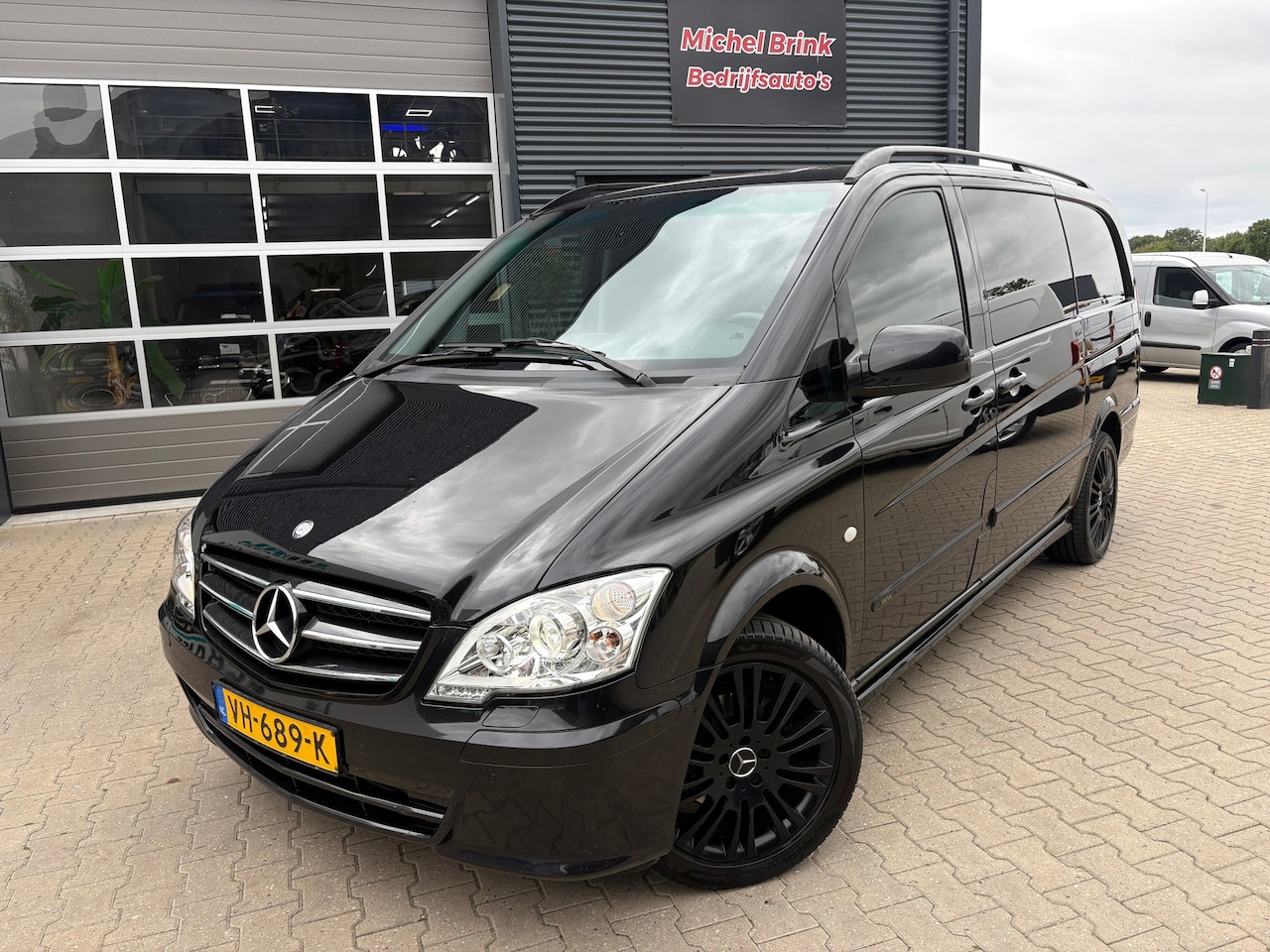 Mercedes-Benz Vito - 122 CDI 320 V6 Lang Dubbele Cabine - AutoWereld.nl