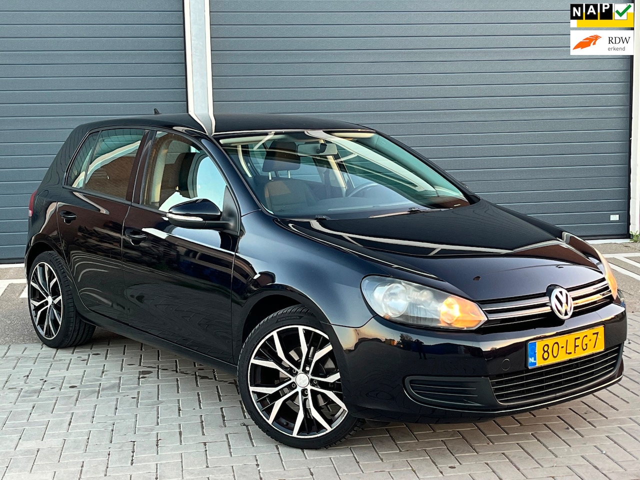 Volkswagen Golf - 1.2 TSI Comfortline BlueMotion CLIMA 5 DEURS KETTING VERVANGEN RIJD SCHAKELT ALS NIEUW - AutoWereld.nl