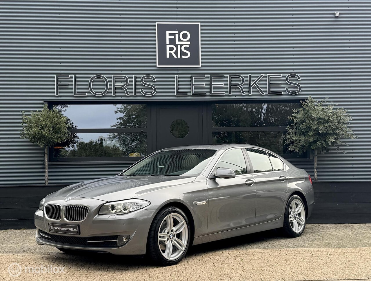BMW 5-serie - 523i | High Executive | Dakje | Beige sport Leer - AutoWereld.nl