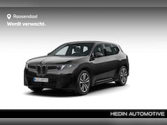 BMW iX3 - 40 eDrive 83 kWh | M Sportpakket | Stuurwielrand verwarmd | Trekhaak | Panoramadak | Head