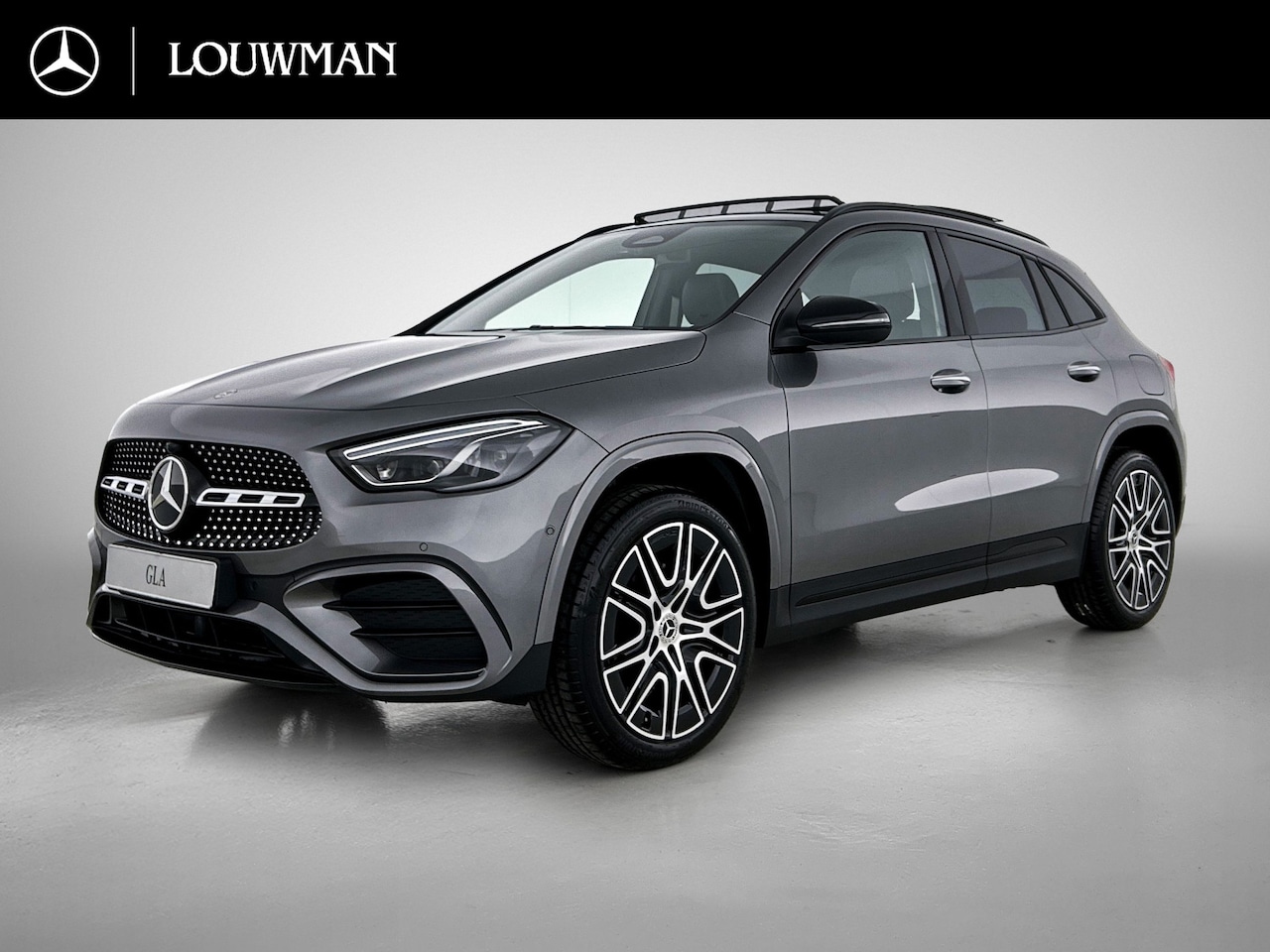 Mercedes-Benz GLA-Klasse - 250 e 140 Year Edition | Plus pakket | Nightpakket | Parkeerpakket | Panoramaschuifdak | 2 - AutoWereld.nl