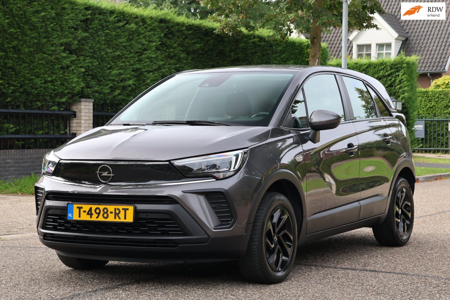Opel Crossland - 1.2 Turbo Elegance | AUTOMAAT | CARPLAY | NAVI | CLIMA | CRUISE | CAMERA | TREKHAAK | MOOI - AutoWereld.nl