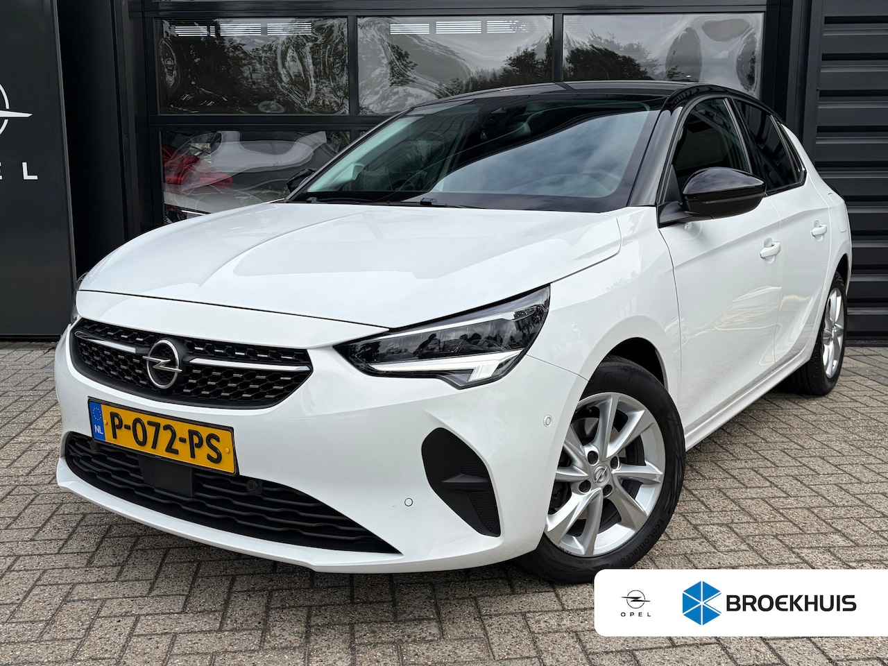 Opel Corsa - 1.2 100 PK Elegance | STUUR EN STOELVERWARMING| DODEHOEK DETECTIE| KEYLESS ENTRY & START| - AutoWereld.nl