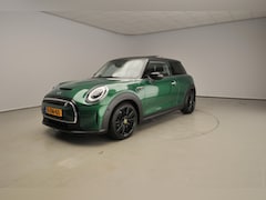 MINI Electric - Cooper SE | Classic Uitvoering | Panoramadak | Harman-Kardon | Stoelverwarming | Carplay |