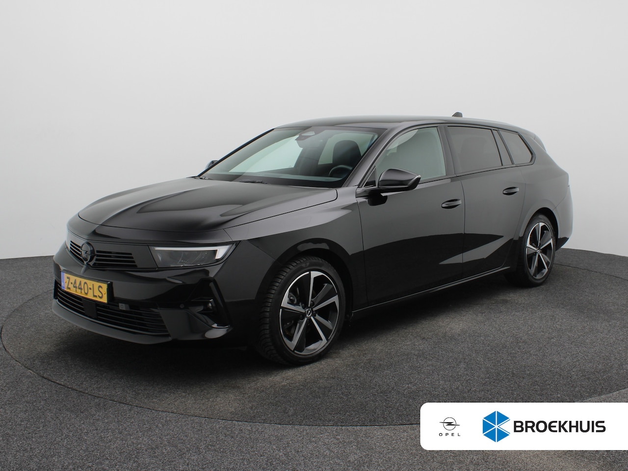 Opel Astra Sports Tourer - 1.2 Turbo GS TREKHAAK | 4 SEASON | | Apple Carplay/Android Auto|telefoonintegratie premium - AutoWereld.nl