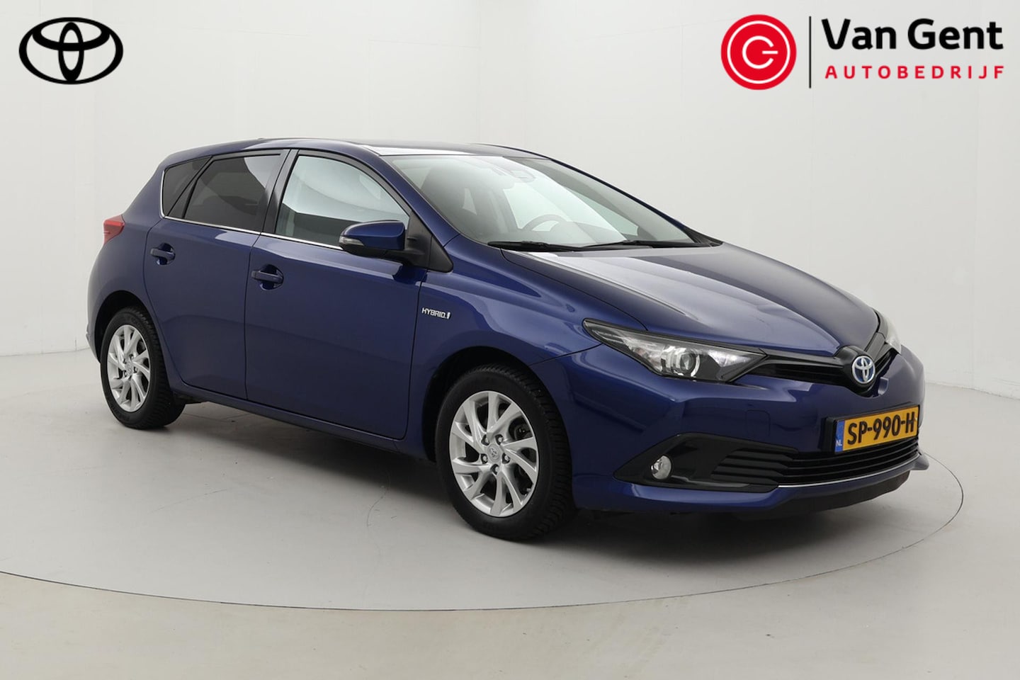Toyota Auris - 1.8 Hybrid Energy Plus | Trekhaak | Navigatie | Keyless | Cruise Control | Clima | Parkeer - AutoWereld.nl