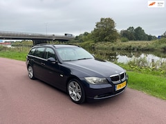 BMW 3-serie Touring - 320i |Luxe|NW APK|
