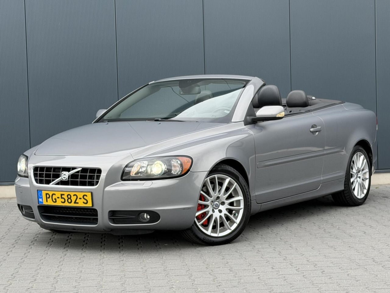 Volvo C70 Convertible - 2.4 D5 Summum Leder - Xenon - Goed Onderhouden - AutoWereld.nl