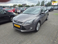 Ford Focus - Focus 1.6 TI-VCT First Edition-SEDAN
