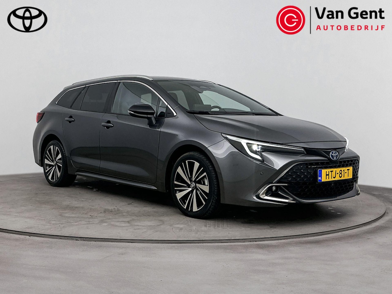 Toyota Corolla Touring Sports - Hybrid 140 Dynamic | Apple Carplay / Android Auto | Stoelverwarming | Parkeersensoren voor - AutoWereld.nl