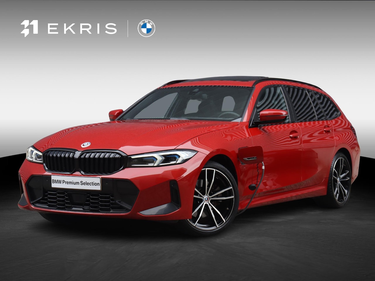 BMW 3-serie Touring - Touring 330e | M Sportpakket | Panodak | Head-Up | Trekhaak | Elektr. Stoelen | Adaptive C - AutoWereld.nl