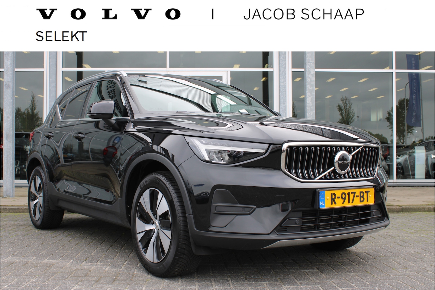 Volvo XC40 - T4 211PK Automaat Plug-in hybrid Plus Bright | Trekhaak | El. Stoelen | Pilot Assist | Ver - AutoWereld.nl