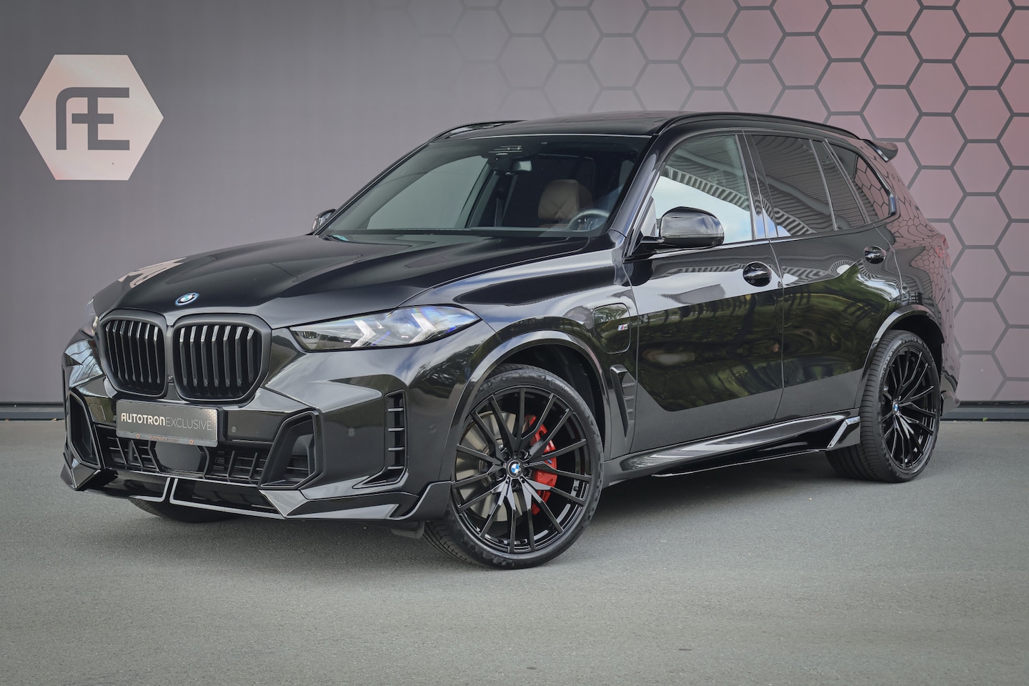 BMW X5 - xDrive50e 490PK | SOFTCLOSE | H/K | 22" | PANORAMADAK | STOELKOELING MASSAGE VERWARMING | - AutoWereld.nl