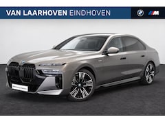 BMW 7-serie - 750e xDrive High Executive M Sport Automaat / Panoramadak Sky Lounge / Trekhaak / Massagef