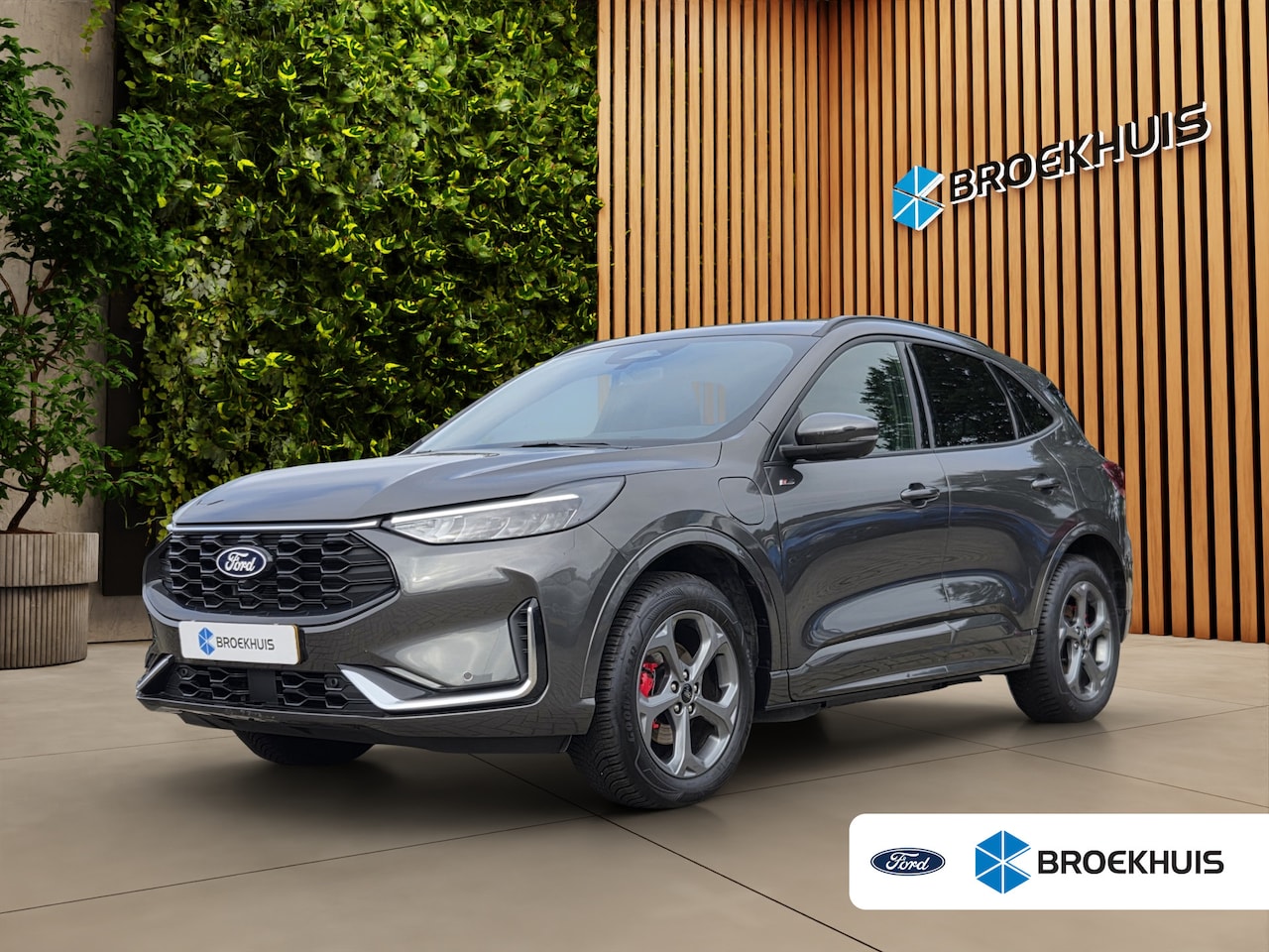 Ford Kuga - 2.5 PHEV ST-Line X Stoel- stuurverw. | 360 camera | Wegklapbare trekh. | Carplay | Pano | - AutoWereld.nl
