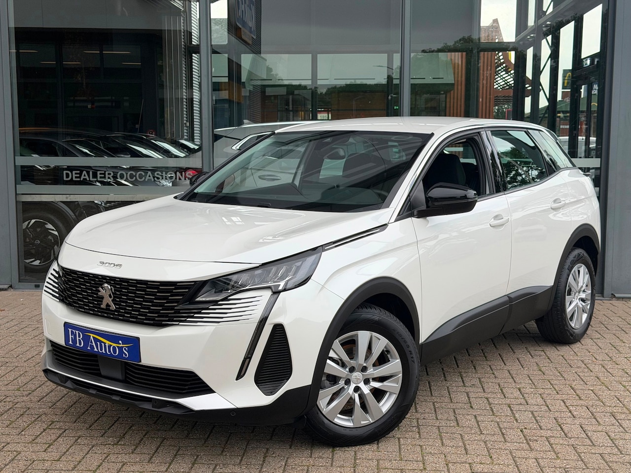 Peugeot 3008 - 1.2 PureTech Active Pack Business Airco Navi Cruise Lmv - AutoWereld.nl