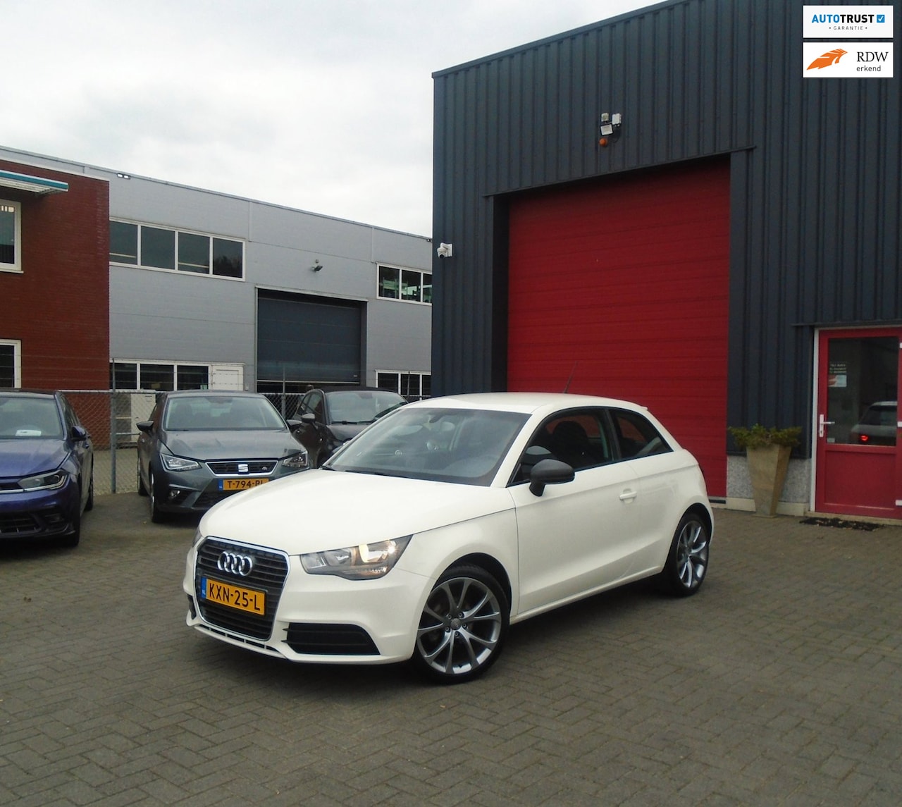 Audi A1 - 1.2 TFSI Attraction 1.2 TFSI Attraction,17"LM,Airco,Stoelverw. - AutoWereld.nl