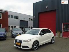 Audi A1 - 1.2 TFSI Attraction, 17"LM, Airco, Stoelverw