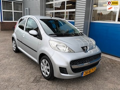 Peugeot 107 - 1.0-12V XS