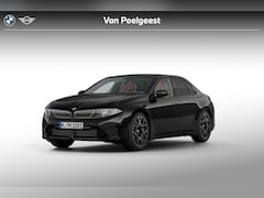 BMW i3 - Sedan 50 xDrive First Edition | M Sportpakket | Innovation Pack | Trekhaak | Panoramadak
