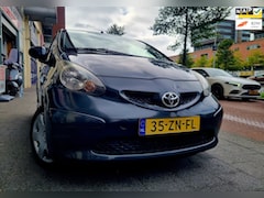 Toyota Aygo - 1.0-12V + 5drs Airco ElecRam Apk
