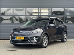 Kia e-Niro - EXECUTIVELINE 64 kWh (100% SOH) I SCHUIF/KANTELDAK I STOELVERWARMING I APPLE CARPLAY I PRE