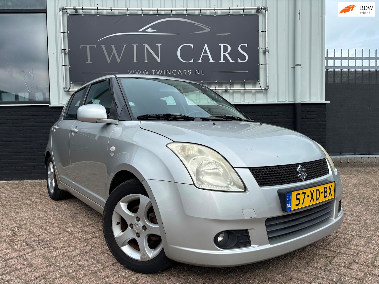 Suzuki Swift - 1.3 Shogun 5 deurs Airco - AutoWereld.nl
