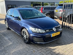 Volkswagen Golf - 2.0 TDI GTD DSG # Panodak # Led # Acc # Dcc # Carplay