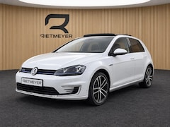 Volkswagen Golf - 1.4 TSI GTE |Pano |Leder |Stoelverw. |Camera |ACC