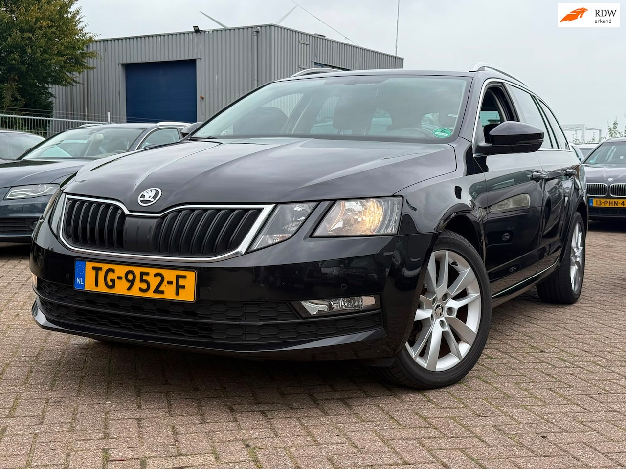 Skoda Octavia Combi - 1.0 TSI Greentech Ambition Business 1.0 TSI Greentech Ambition Business - AutoWereld.nl