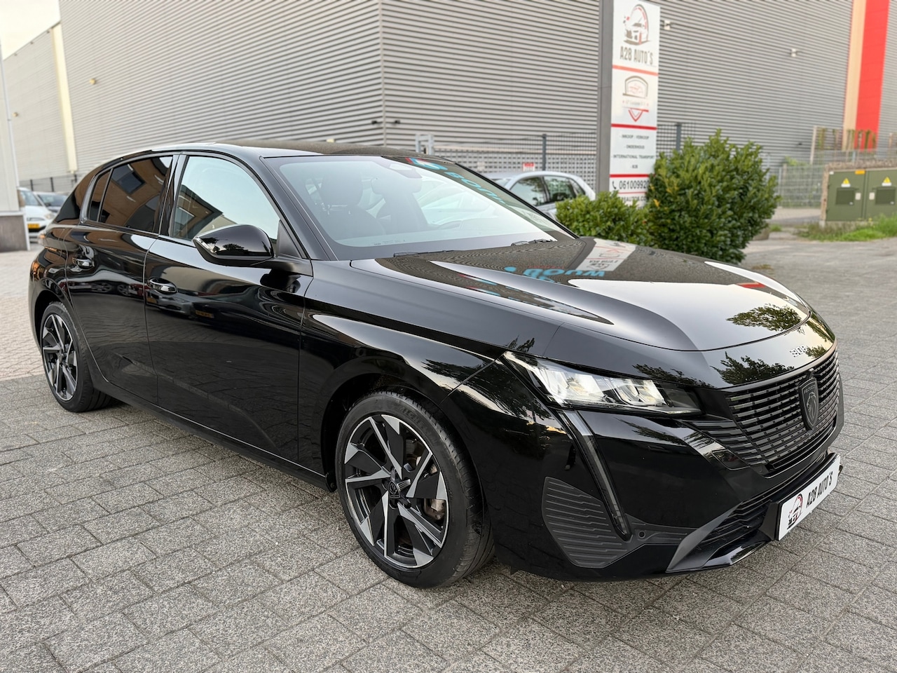 Peugeot 308 - 1.2 PureTech Allure| 360camera|Cruise contr|CarPlay|Automaat - AutoWereld.nl