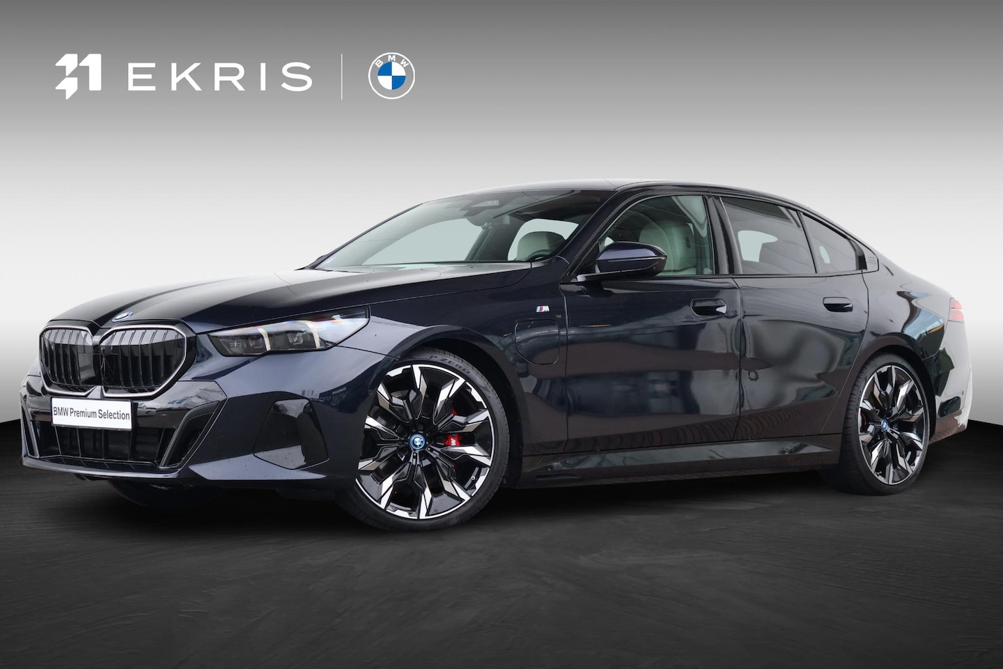 BMW 5-serie - 530e | Sport Pakket Pro | Trekhaak | Harman Kardon | Stoelventilatie | Driving Assistant P - AutoWereld.nl